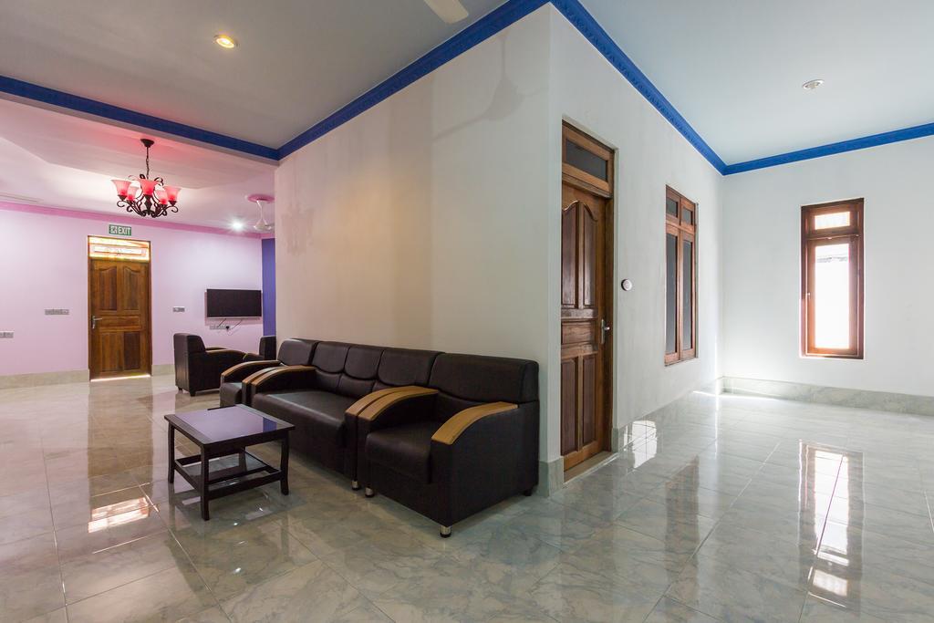 Castle Inn Bodufolhudhoo エクステリア 写真