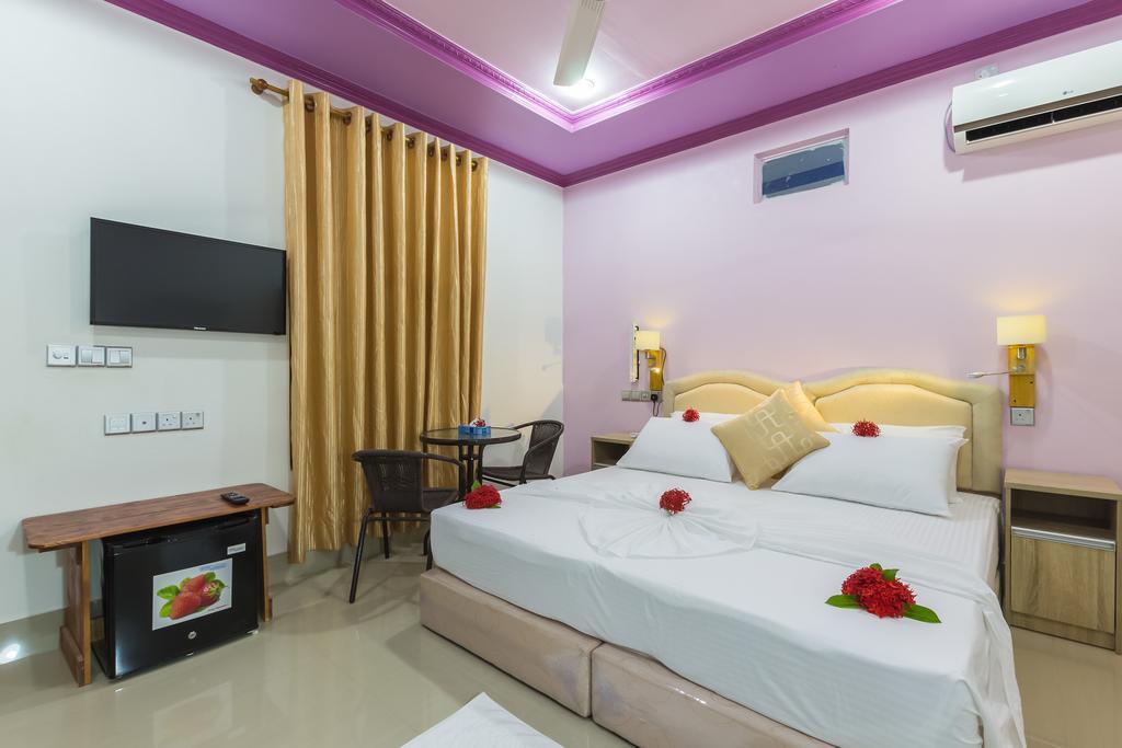 Castle Inn Bodufolhudhoo エクステリア 写真